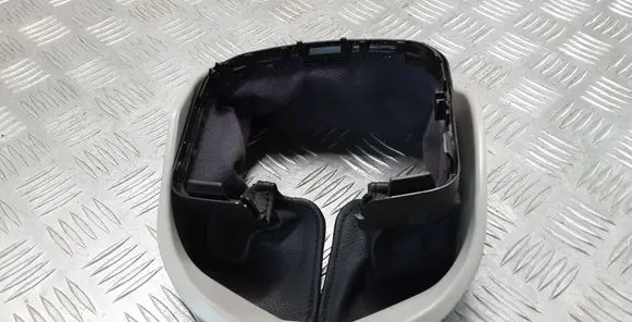 Mercedes-Benz C W204 Steering wheel trim A2046820316