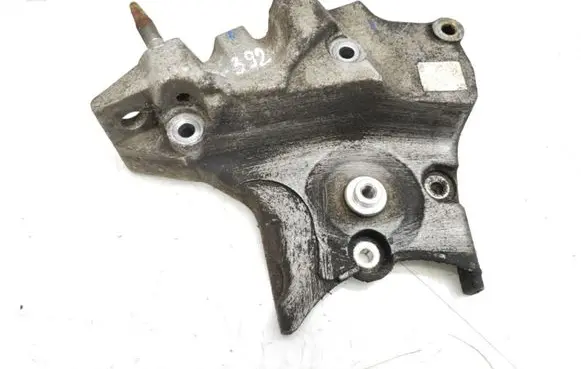 Suzuki SX4 Engine mounting bracket 55210523