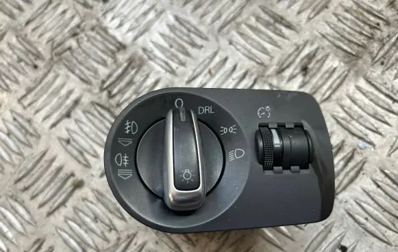 Audi A3 S3 A3 Sportback 8P Light switch 8P0919093