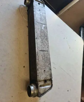 BMW 5 E60 E61 Intercooler radiator