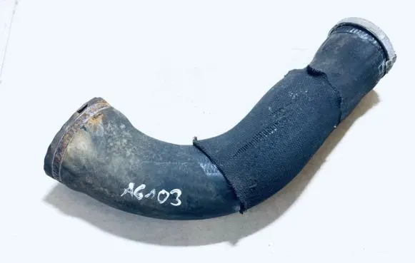 Volvo V70 Intercooler hose/pipe