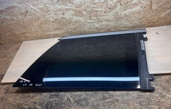 Rear side window