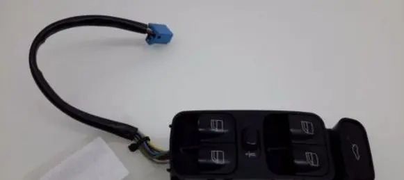 Mercedes-Benz C W203 Electric window control switch A2038200110