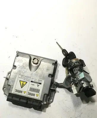 Mitsubishi Pajero Engine ECU kit and lock set 1860A699 2758004684 D691140
