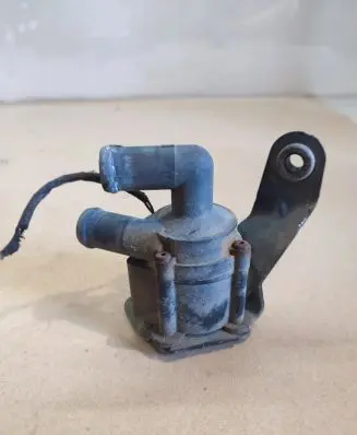 BMW 5 GT F07 Electric auxiliary coolant/water pump 701899