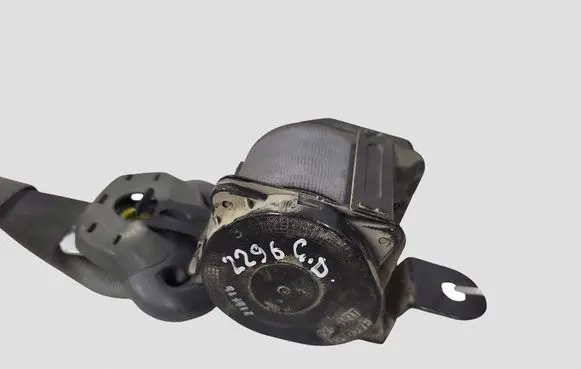 KIA Carens II Rear seatbelt 0432007 176638