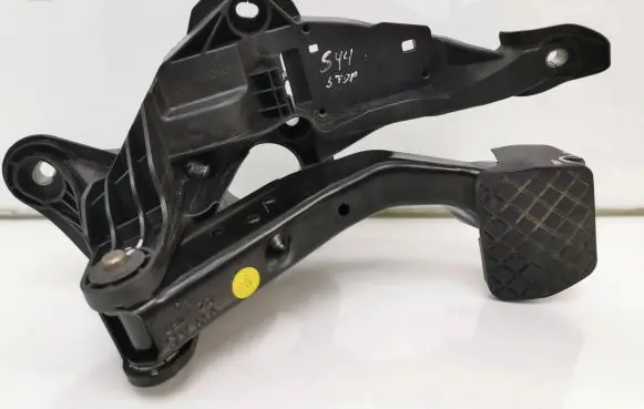 Skoda Fabia Mk3 (NJ) Brake pedal 6C1723058D