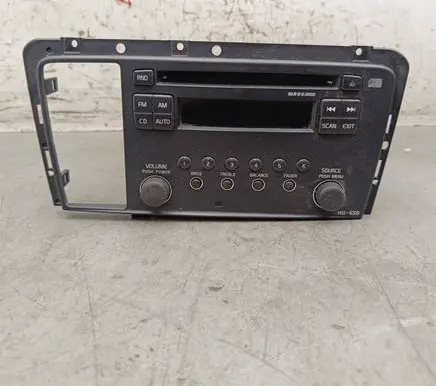 Volvo V70 Radio/CD/DVD/GPS head unit 307458121 34W455E