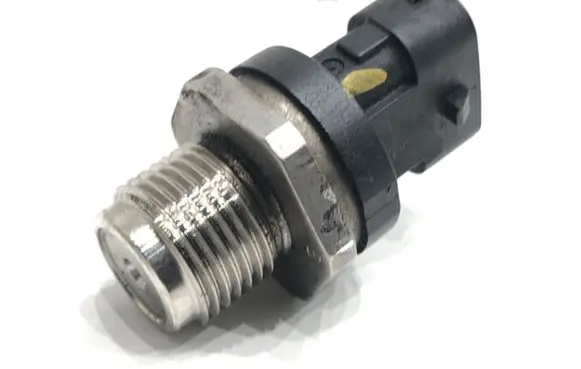 Fiat Tipo Fuel pressure sensor 0281007017