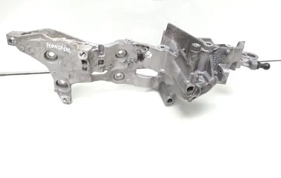 Seat Leon (5F) A/C compressor mount bracket 04L903143B