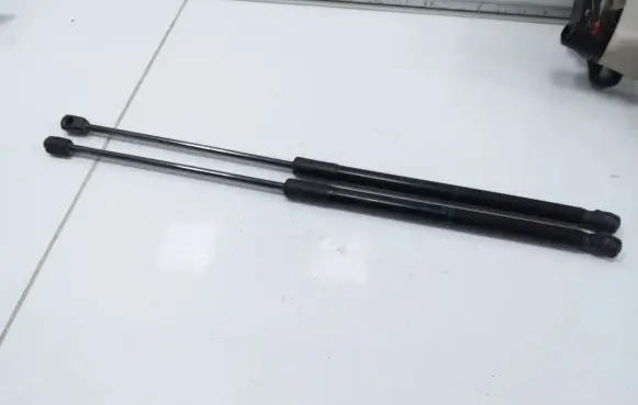 Audi A3 S3 8V Tailgate/trunk strut/damper 8V482755202S