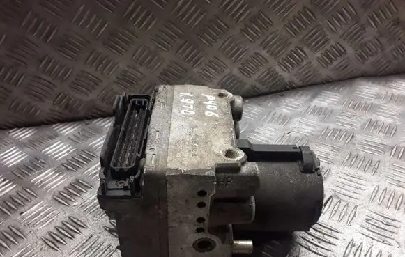 Peugeot 406 ABS Pump 0273004093 265216003 0130108060