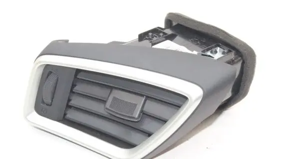 Nissan Qashqai Dashboard air vent grill cover trim 687614EA0A