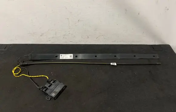 BMW iX3 Liftgate motion sensor 5a69f87 7391042 8494949