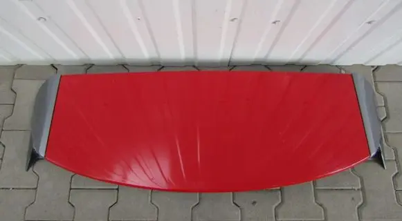 Tailgate/trunk spoiler