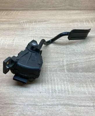 Ford Galaxy Accelerator throttle pedal 7M2721603A 6PV007770