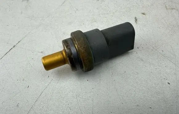 Coolant temperature sensor