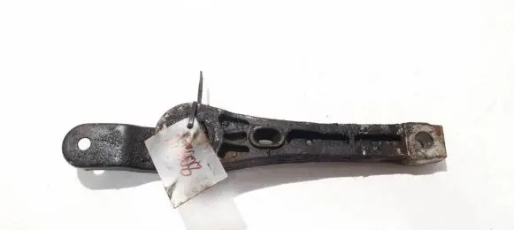 Volkswagen PASSAT B6 Engine mount bracket 3c0199855a