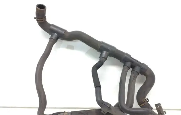 Opel Vivaro Engine coolant pipe/hose