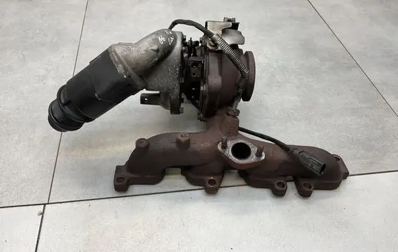 Volkswagen Golf VI Turbo 03L253016T