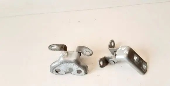 Toyota Avensis T250 Rear door hinge set 