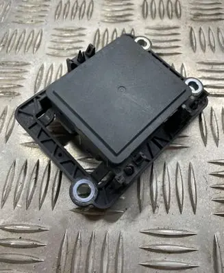 Nissan Qashqai J12 Distronic sensor radar 284386UM0A 0203304880