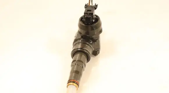 Volkswagen Golf V Fuel injector 0414720215