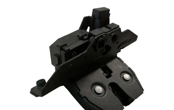 Loading door lock