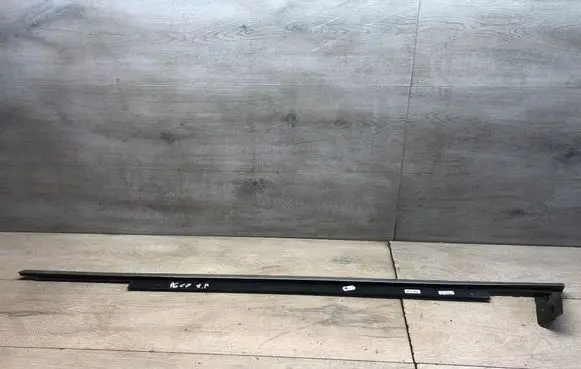 Audi A6 C7 Front door glass trim molding 4G0853283