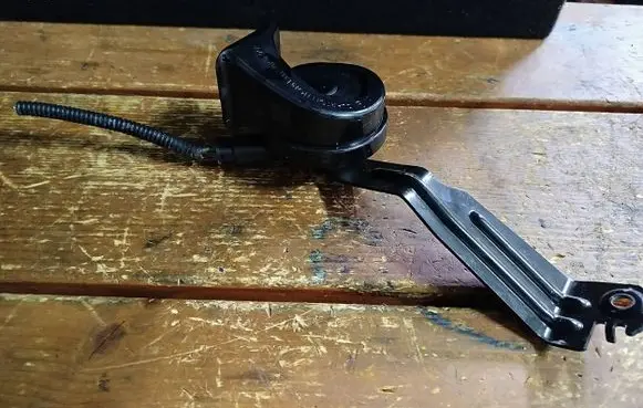 Citroen C4 III e-C4 Horn signal 9827213580