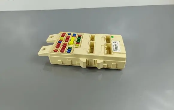 SsangYong Rexton Fuse module 8219036730