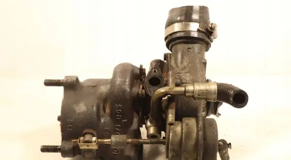 Audi A4 S4 B7 8E 8H Turbo 058145703J