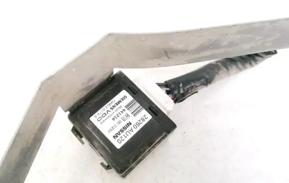 Nissan Almera Tino Parking PDC control unit/module 28260AU120 5WK48778A