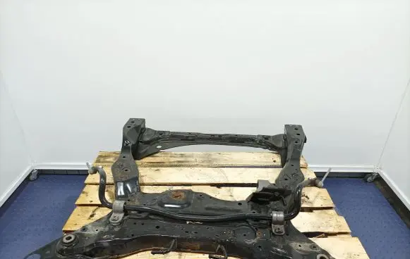 Volvo XC90 Front subframe