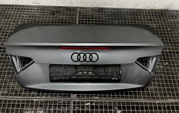 Audi A5 8T 8F Tailgate/trunk/boot lid 0001