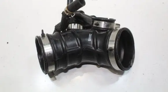 Nissan X-Trail T33 Air intake hose/pipe
