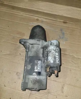 Subaru Legacy Starter motor M002T89071 23300AA620