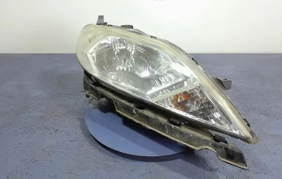 Honda FR-V Headlight/headlamp