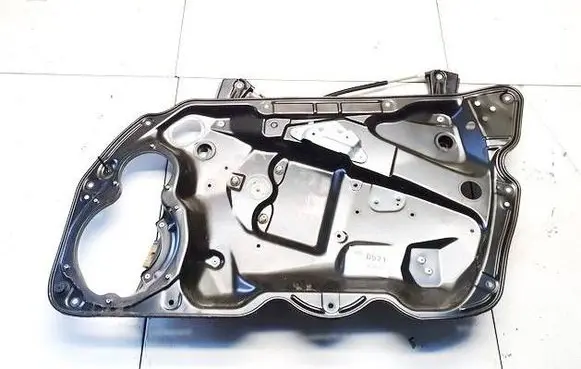 Volkswagen PASSAT B6 Sliding door window regulator with motor 3c1837756l