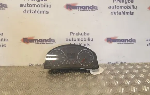 Volkswagen Golf V Speedometer (instrument cluster) 1K0920964B