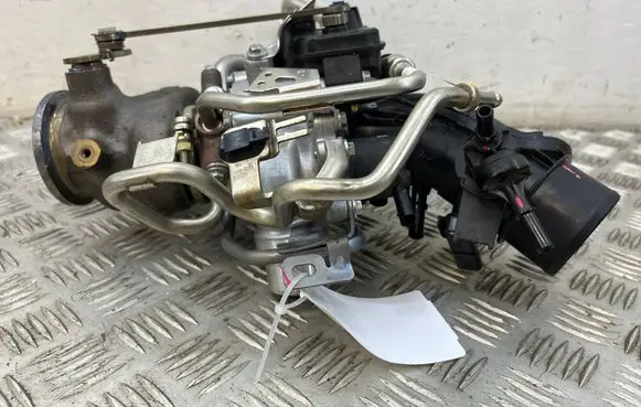 Nissan Qashqai J12 Turbo 144101912R 87960063M28 A2822002600