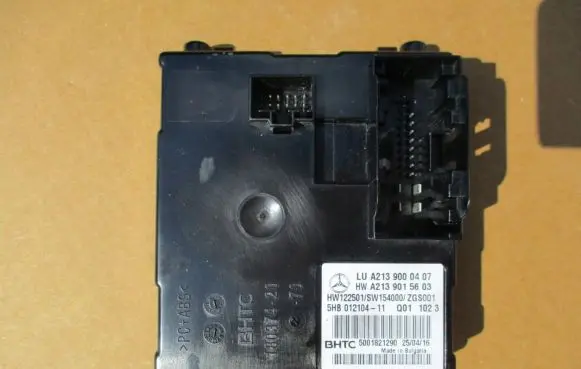 Mercedes-Benz E W213 Air conditioning/heating control unit A2139000407
