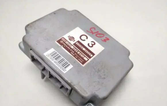 Nissan Pathfinder R51 Other control units/modules 330843X02A