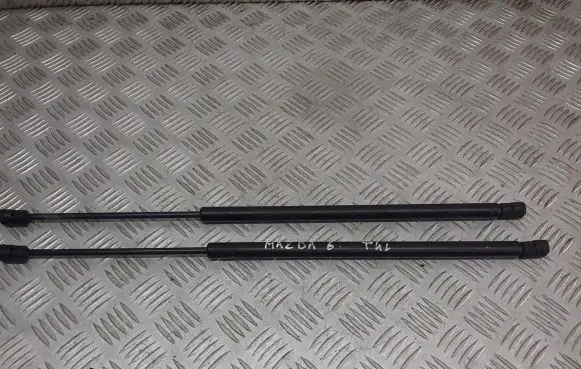 Mazda 6 Tailgate hydraulic set 