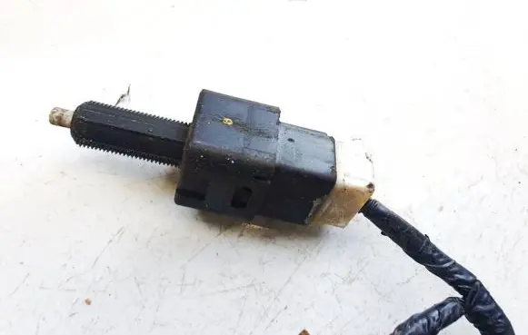 Nissan Almera Tino Brake pedal sensor switch