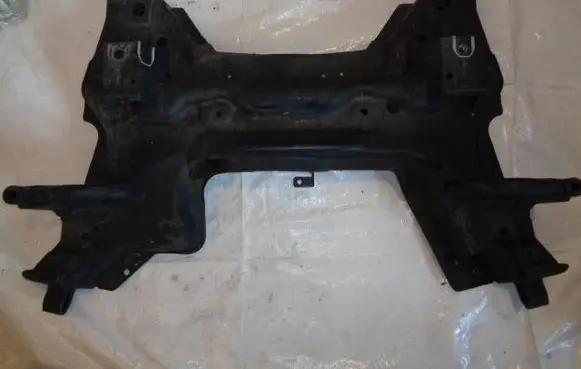 Peugeot 307 Front axle beam 