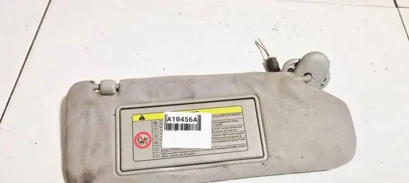 Toyota Avensis T250 Sun visor