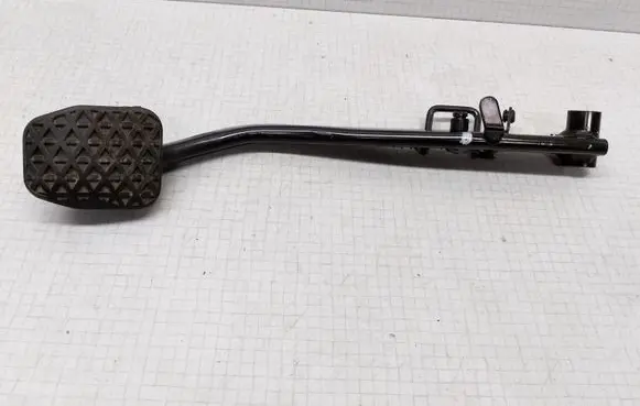 BMW 3 E46 Brake pedal