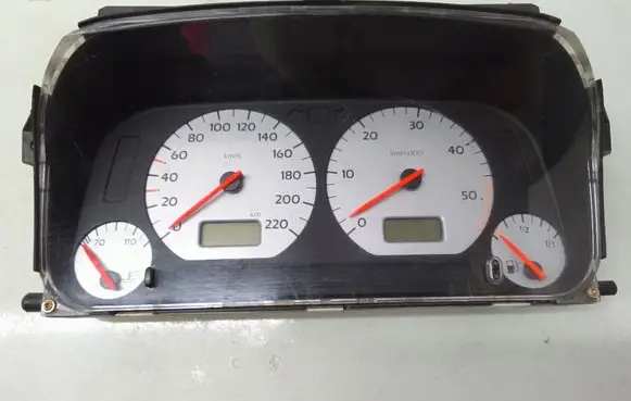Volkswagen Golf III Speedometer (instrument cluster) 1H0919864R