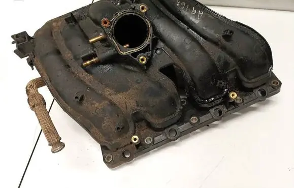 Citroen Xsara Picasso Intake manifold 9638986080